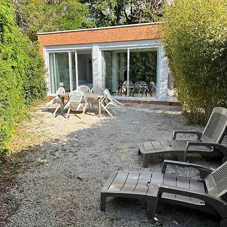 Maisonnette Climatisee A 10 M De La De La Peguiere Апартаменты Сен-Рафаэль